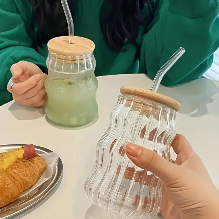 18.6oz Clear Glass Cloud Cups with Bamboo Lids & Straws